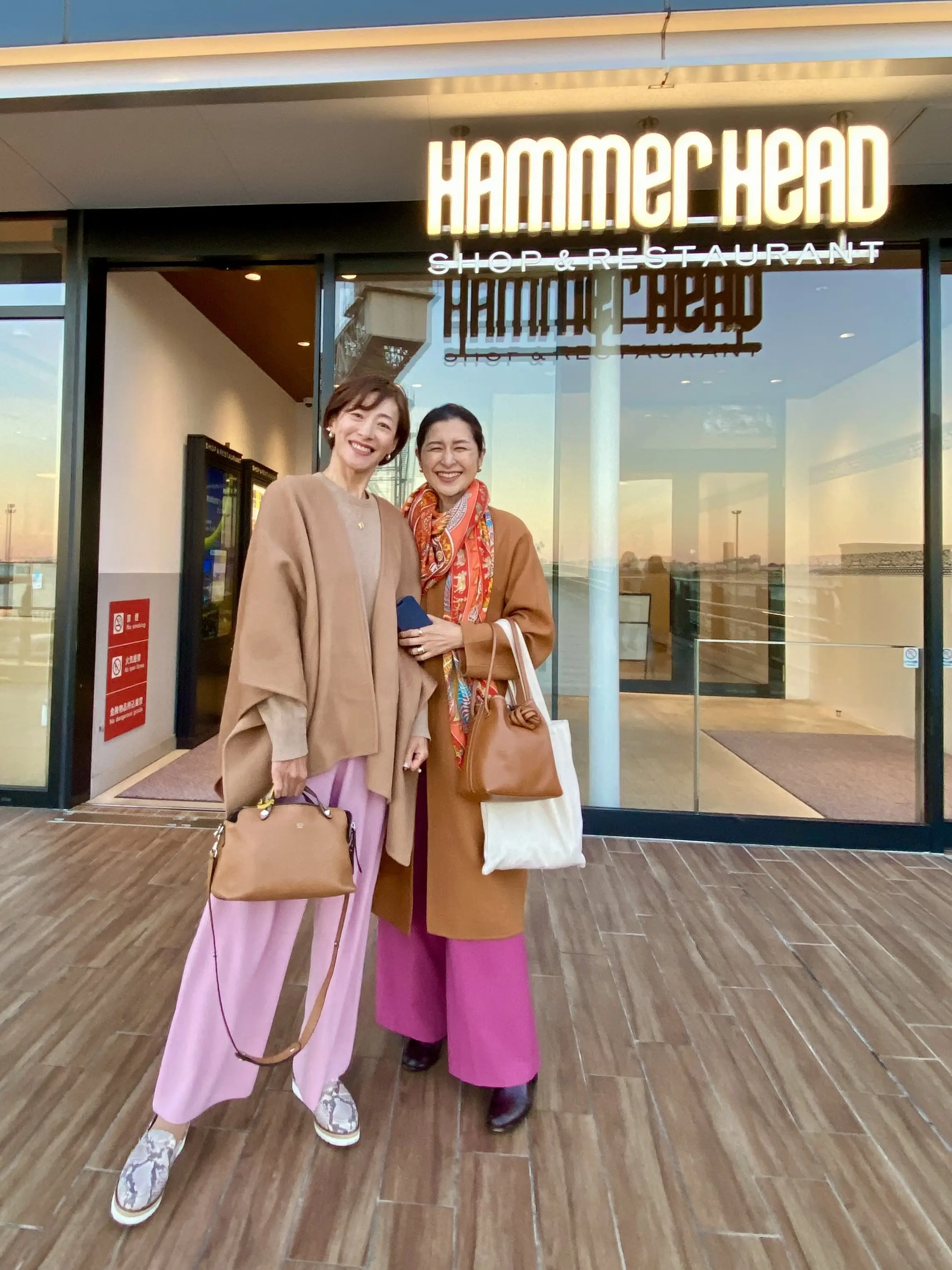 大人の「ピンク×キャメル」コーデ！華組メンバーと楽しむ横浜「Del Mar」ランチ_1_15