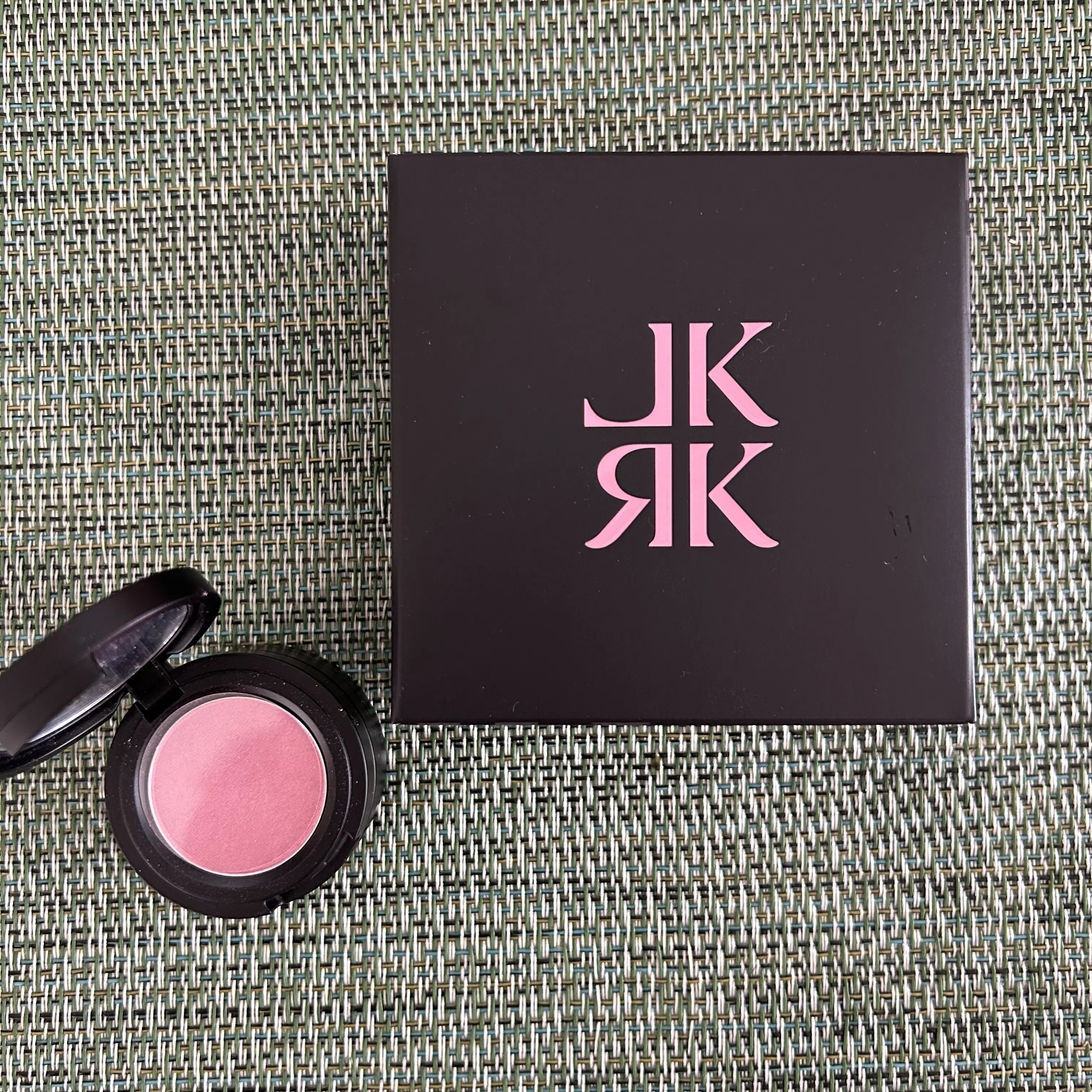 Lekarka イルミナイトマルチ　チーク