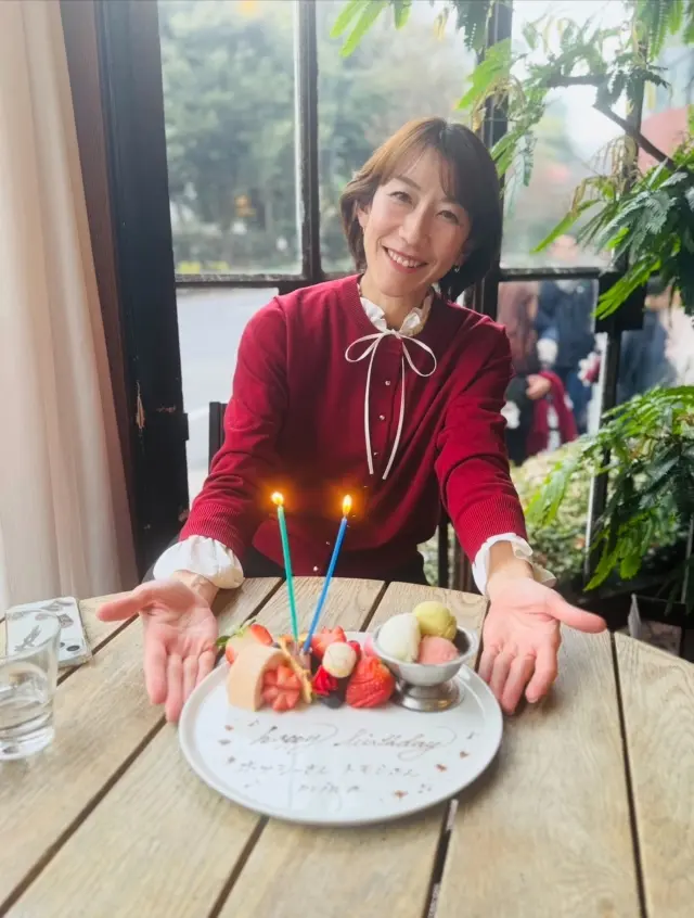 「君の名は」のモデルになったカフェで12月生まれJマダムのハッピーバースデー_1_6