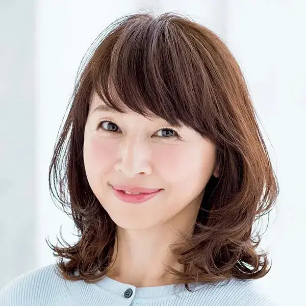 マッシュフォルムで気品とフェミニンさを演出