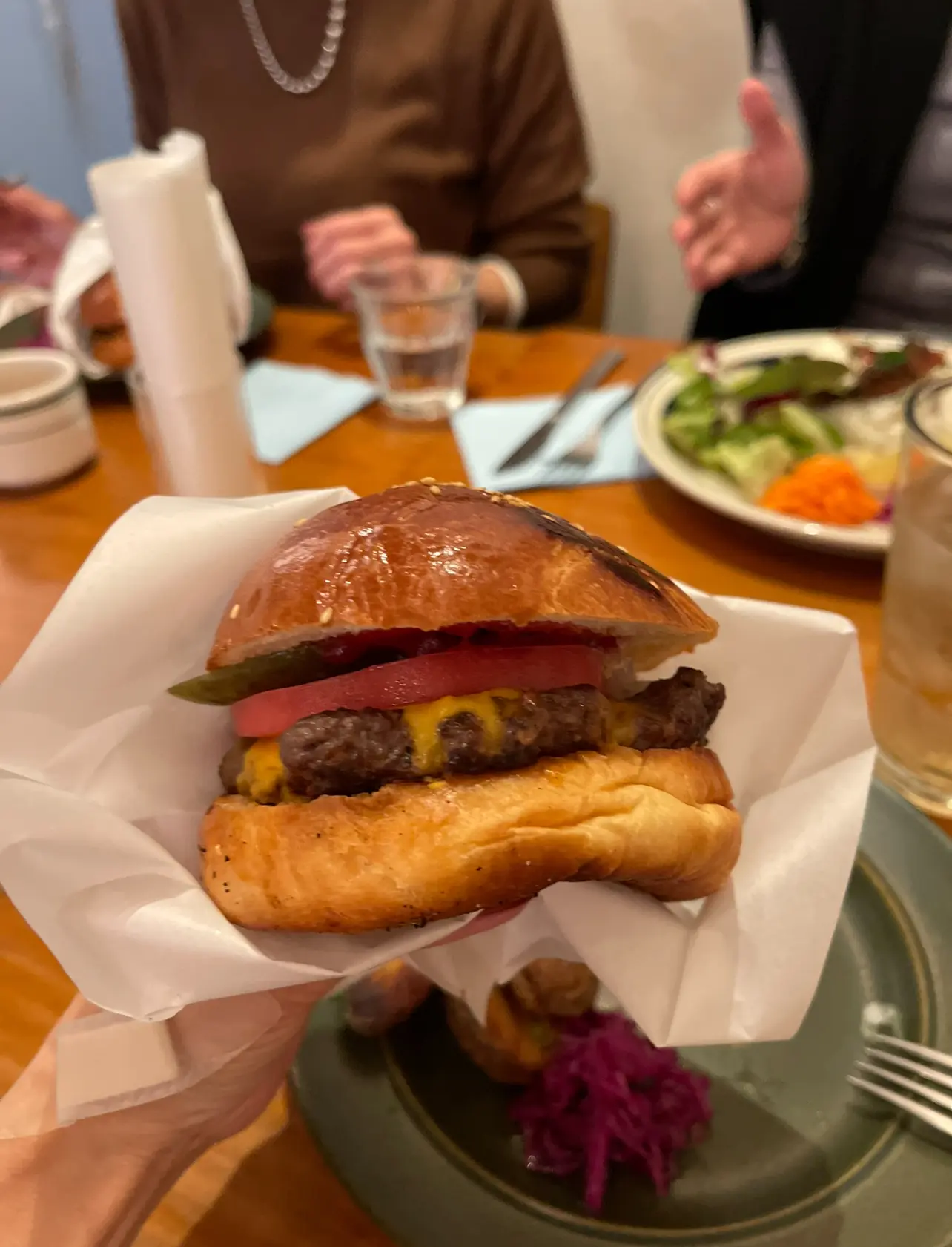 UNIQLOのベロアパンツとピンクニットで中目黒散策_1_5-2