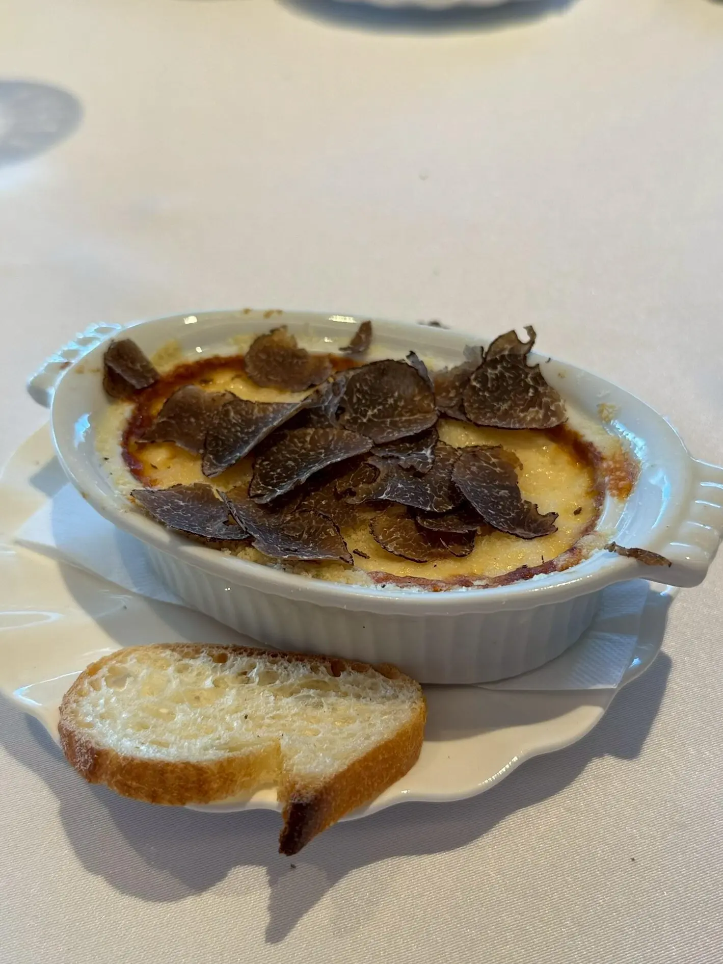 トリュフたっぷり料理