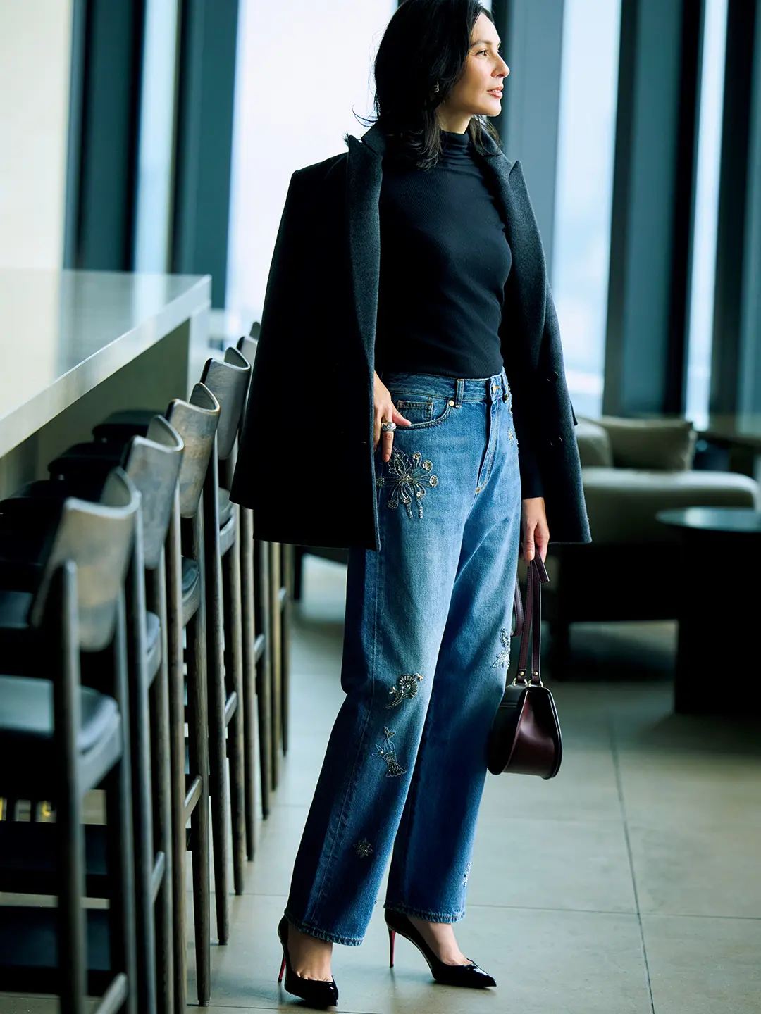 デニムパンツ「GIUNONE EMB.」¥176,000／ジーフランコ