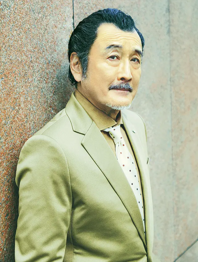 吉田鋼太郎