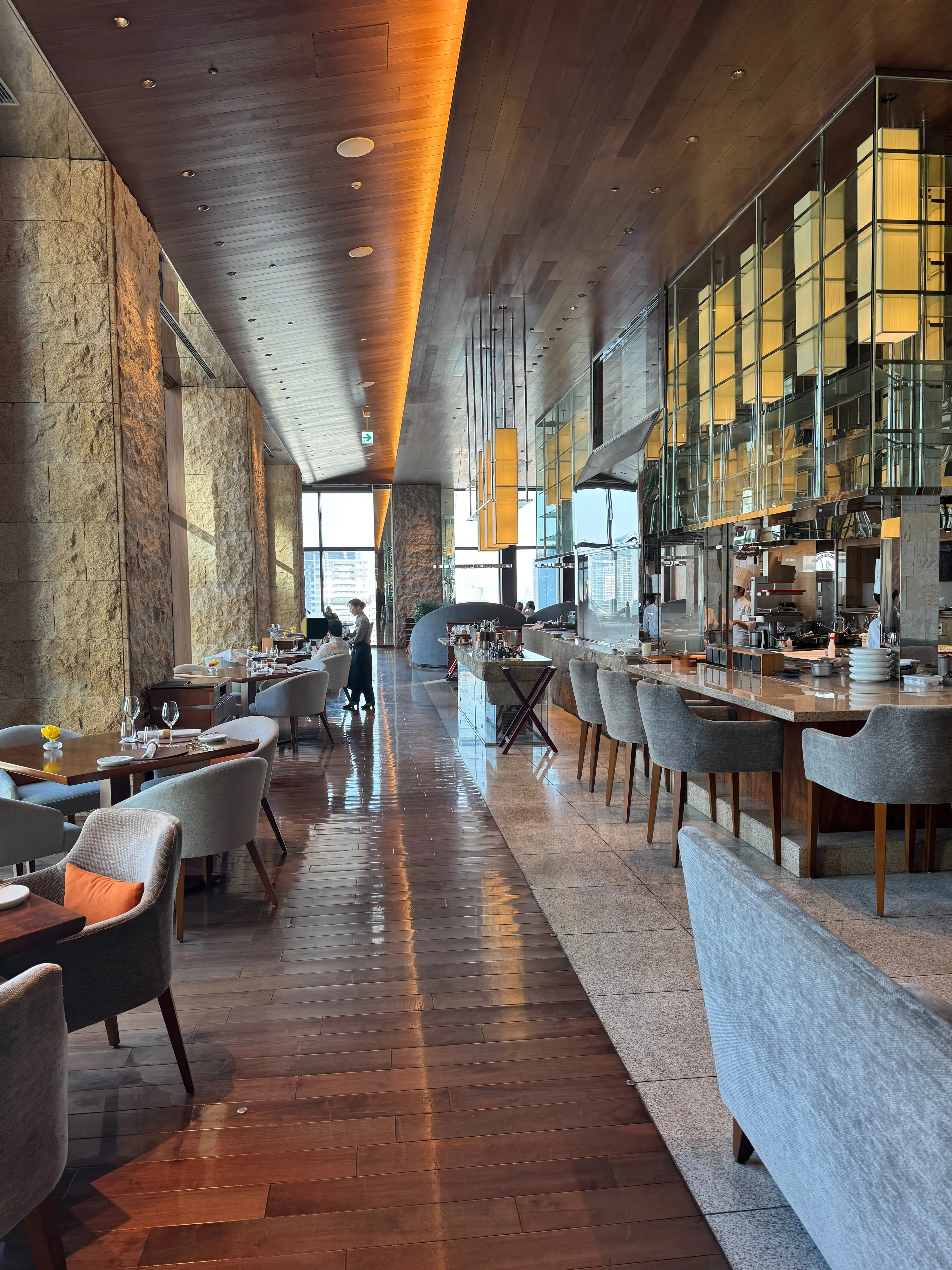 インターコンチネンタルホテル大阪　ピエール