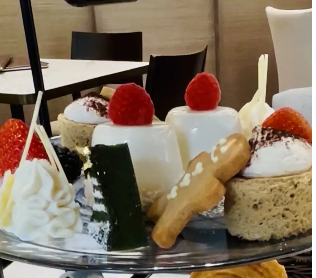 クリスマス アフタヌーンティー 自由が丘 べルアメール