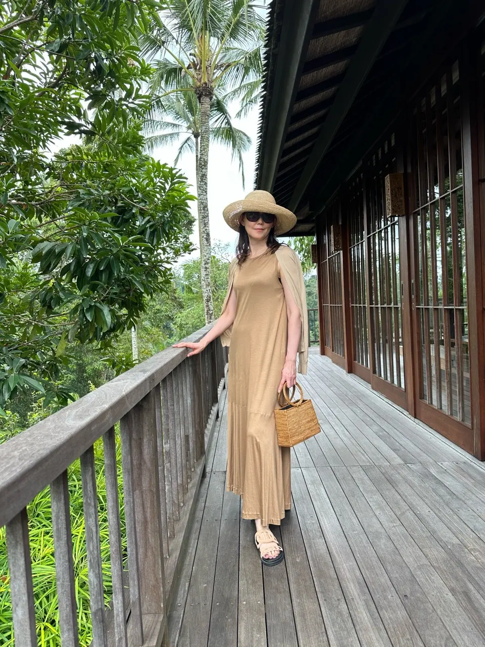 夏のリゾート旅には、楽ちん＆きれい見えのロングワンピースで！_1_3