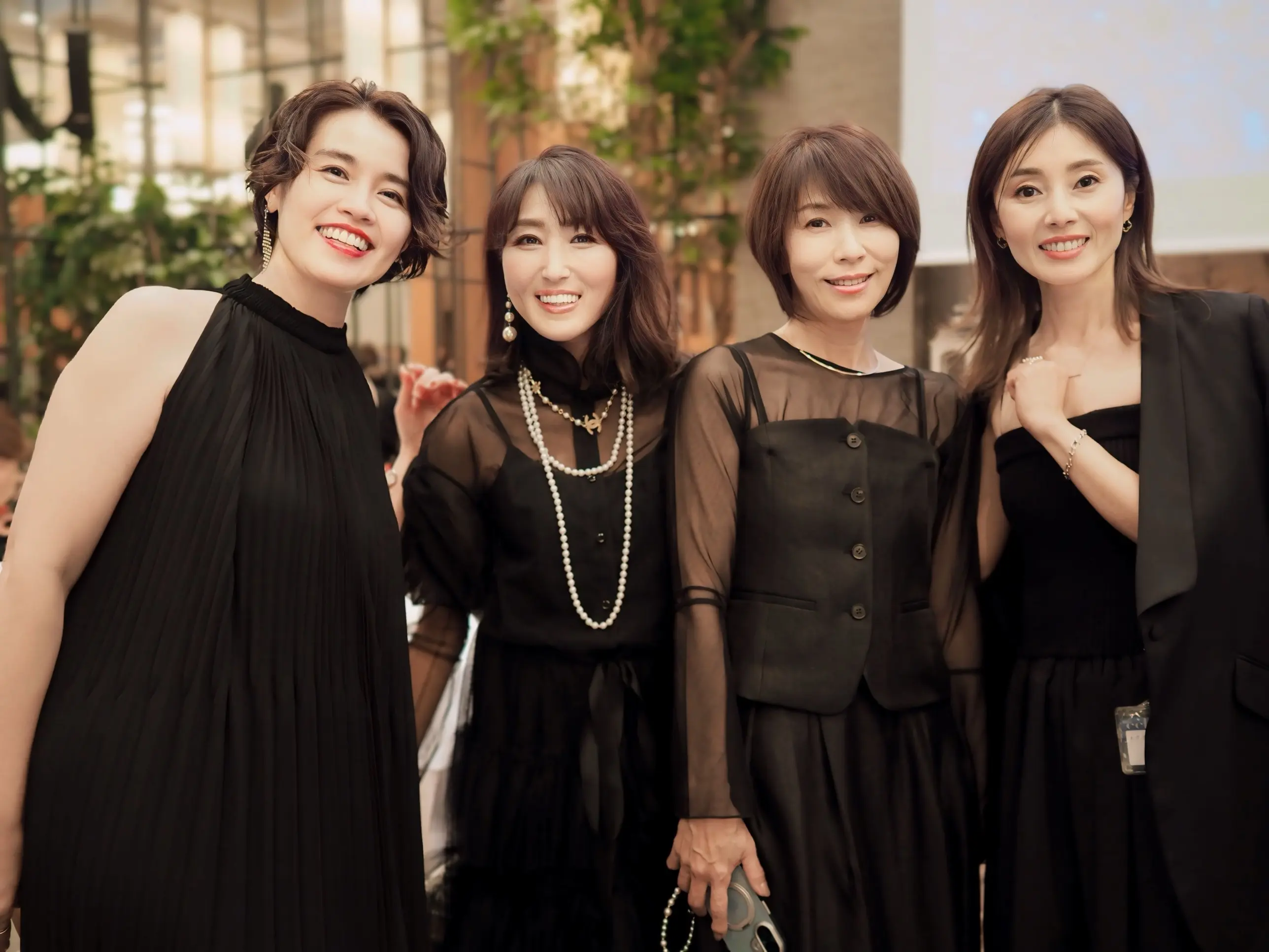 Jマダム集結！フェミニンな黒セットアップで華やぐソワレ・ドゥ・エクラ 2025  _1_22