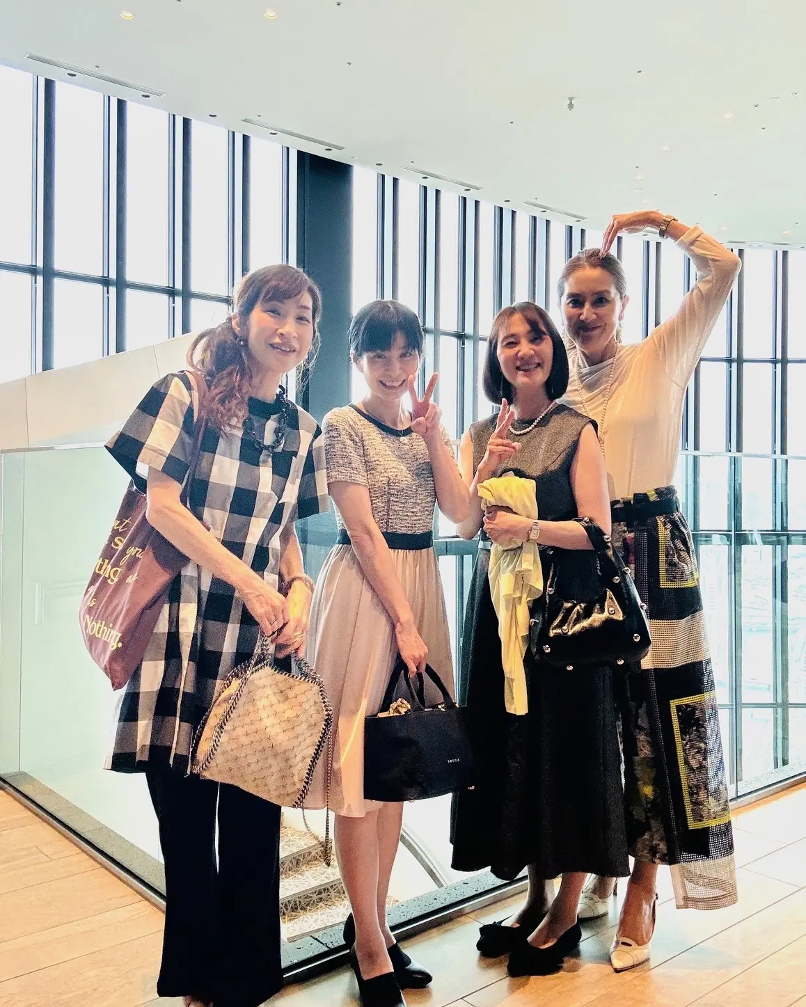 たまにはモードなワンピで！絶景ホテルでのランチ会へ_1_14
