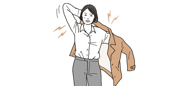 腕が上がりにくくなり、服を着るのもひと苦労！