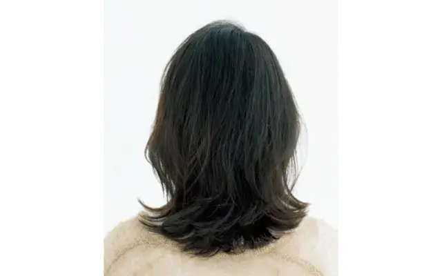 柔らかい髪質の「くびれミディアム」