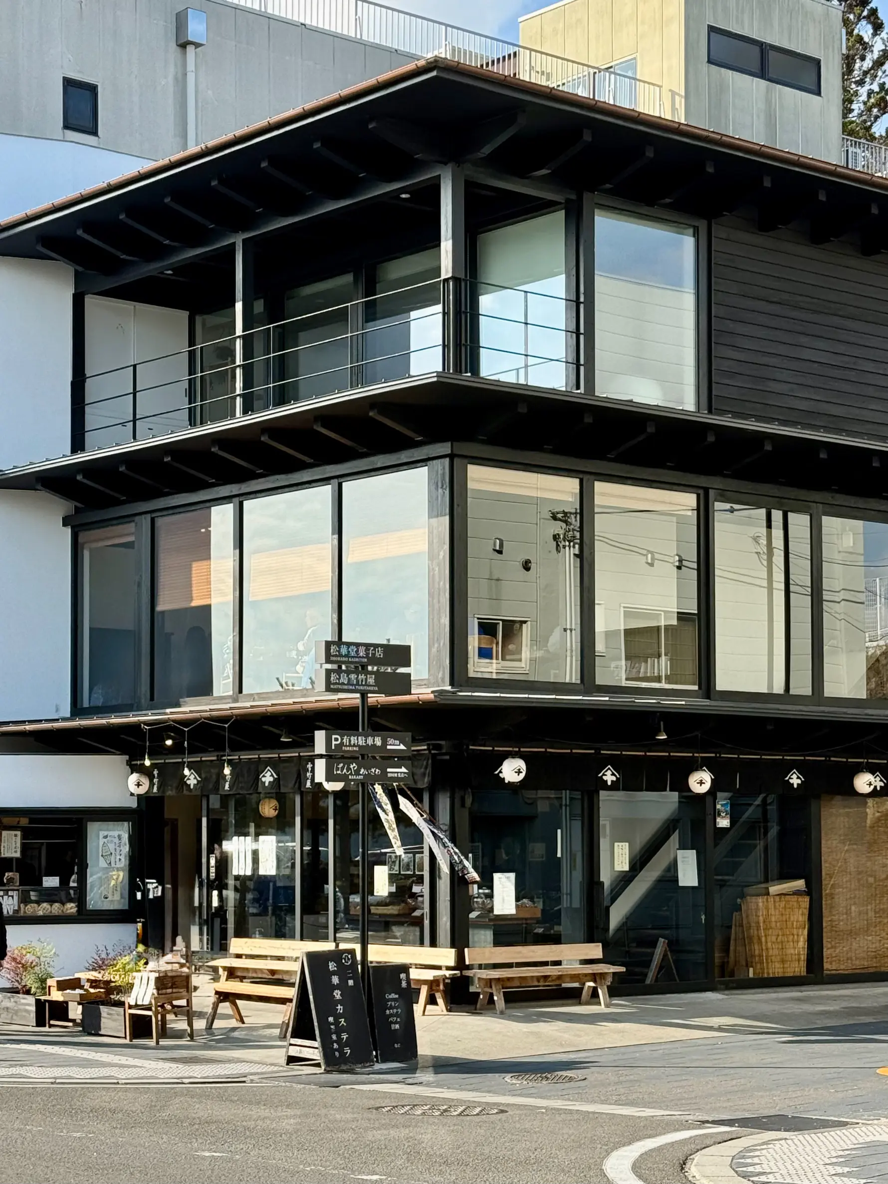 羽織るだけで見た目も気分も華やぐ♪ストールコーディネートで秋のお出かけ_1_25