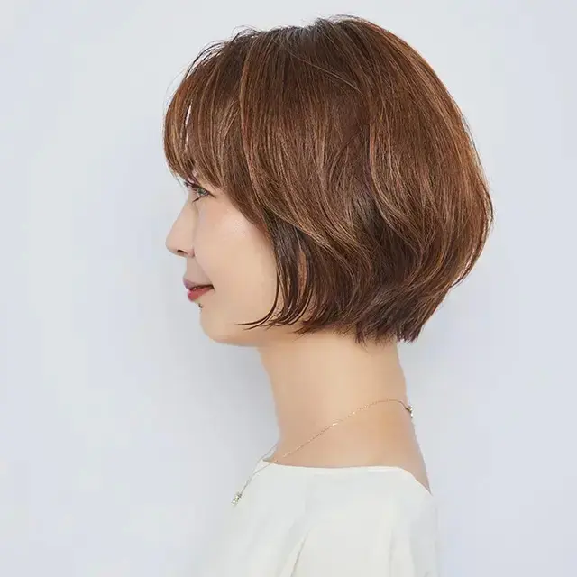 ゆるめパーマがポイント「華やかボブ」