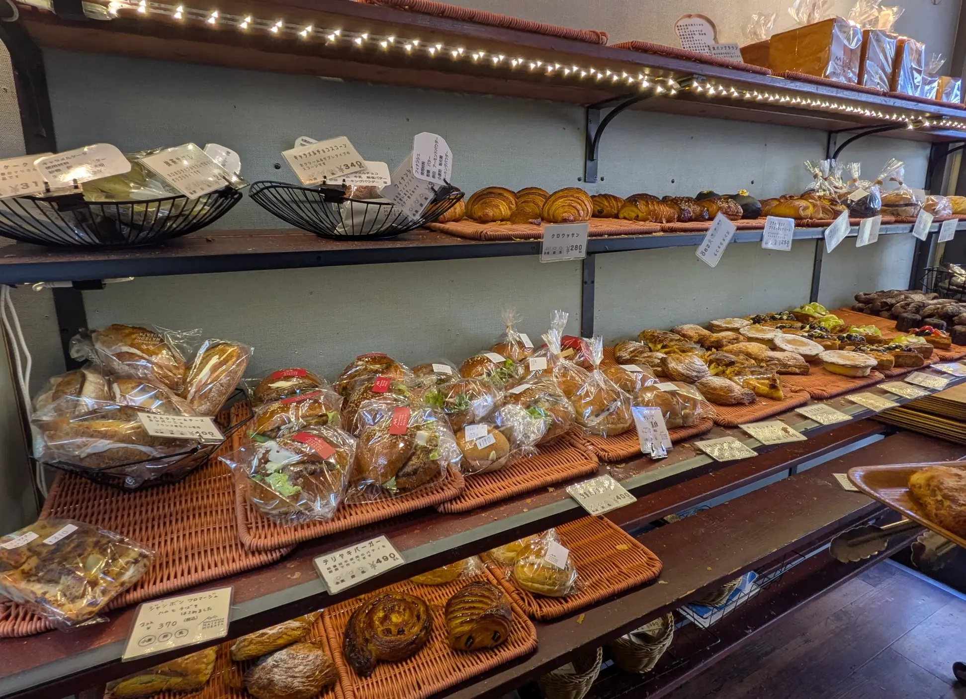 サッカー観戦は、美味しいパンと一緒に♪_1_8