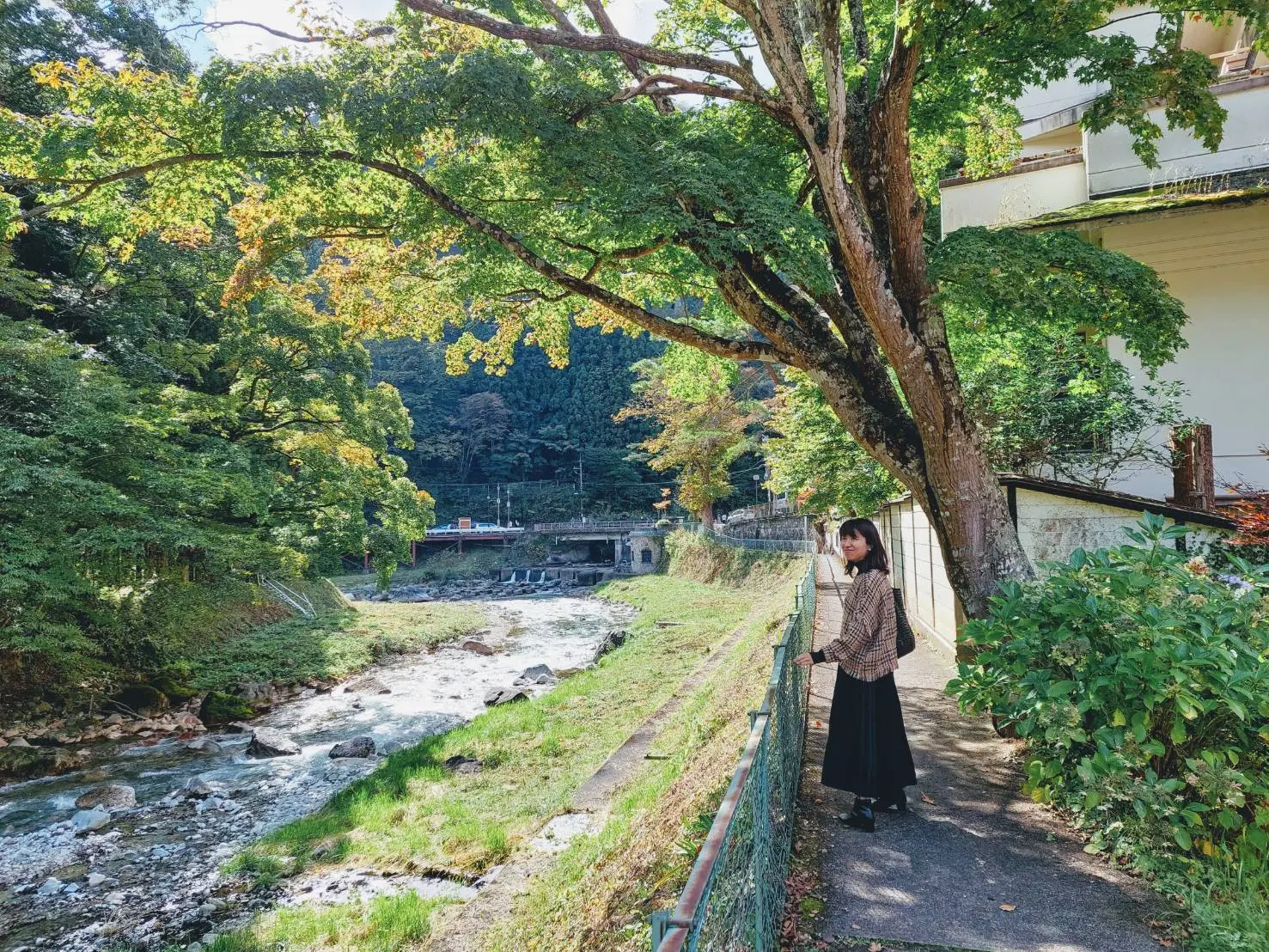 榛名山から四万温泉街へ移動 