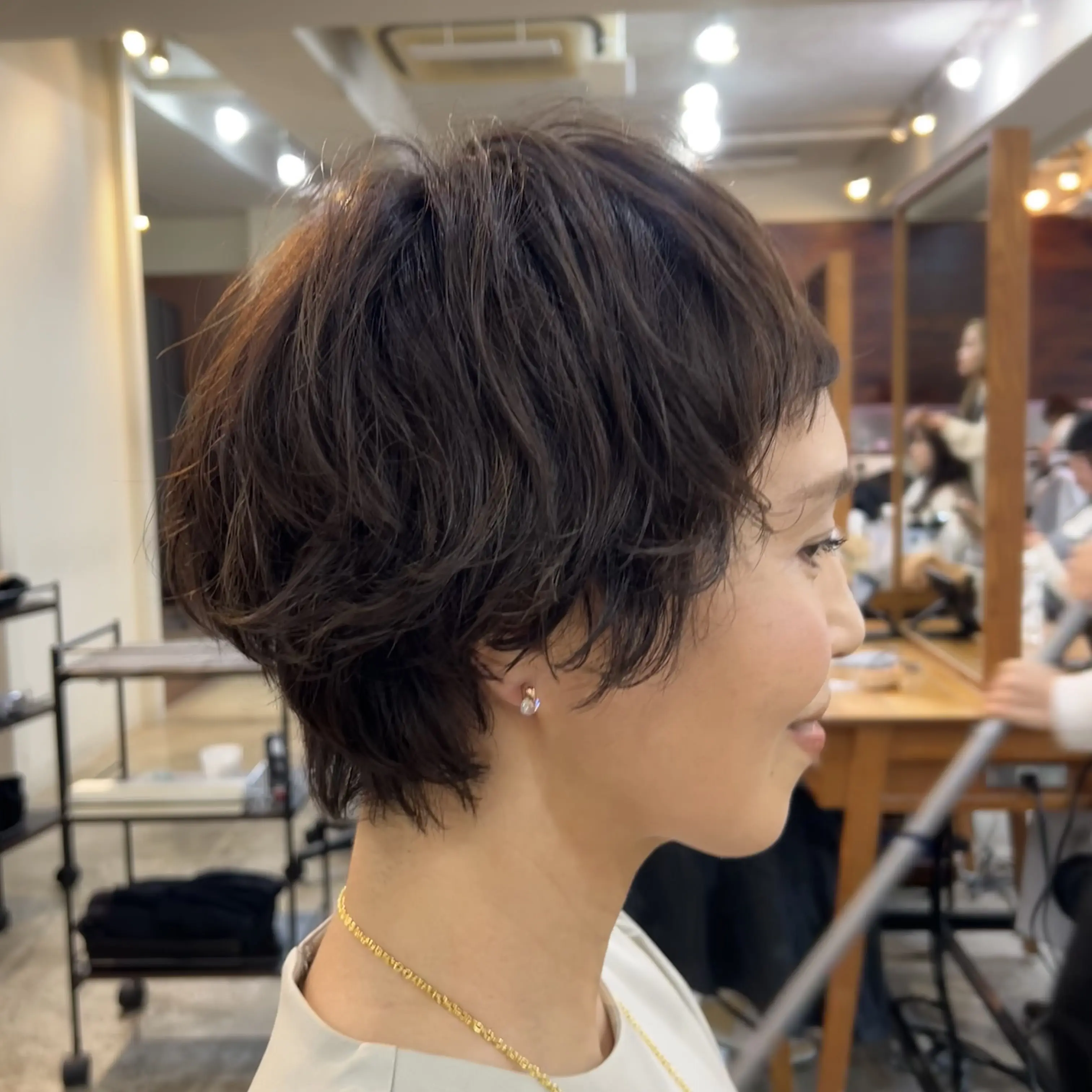 人生初のショートヘアに挑戦。blogの最後にはヘアカタログ風にまとめてみました😊_1_12