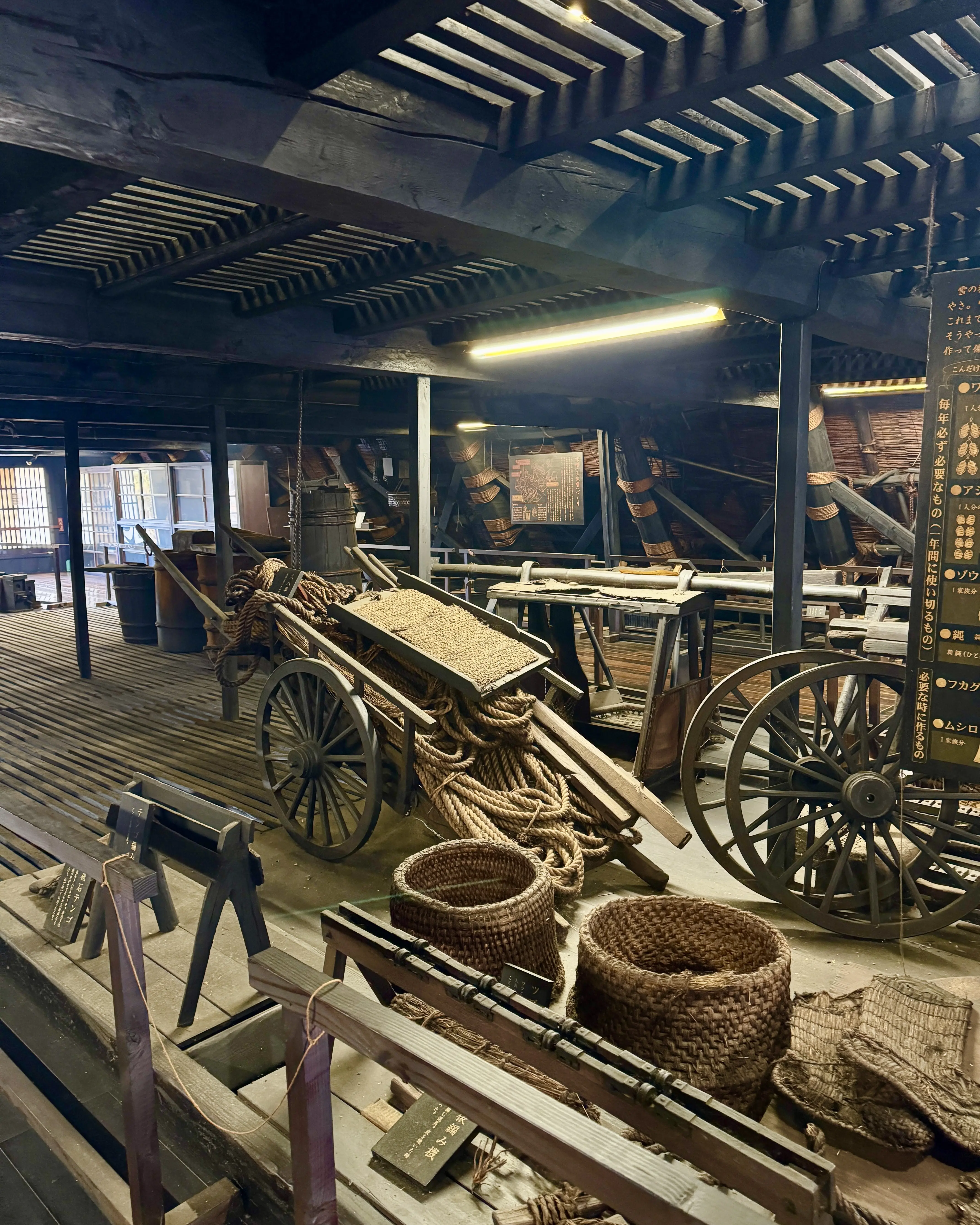 飛騨高山から世界遺産・白川郷へ！気温0℃も怖くない、大人のための防寒レイヤード術_1_5-3