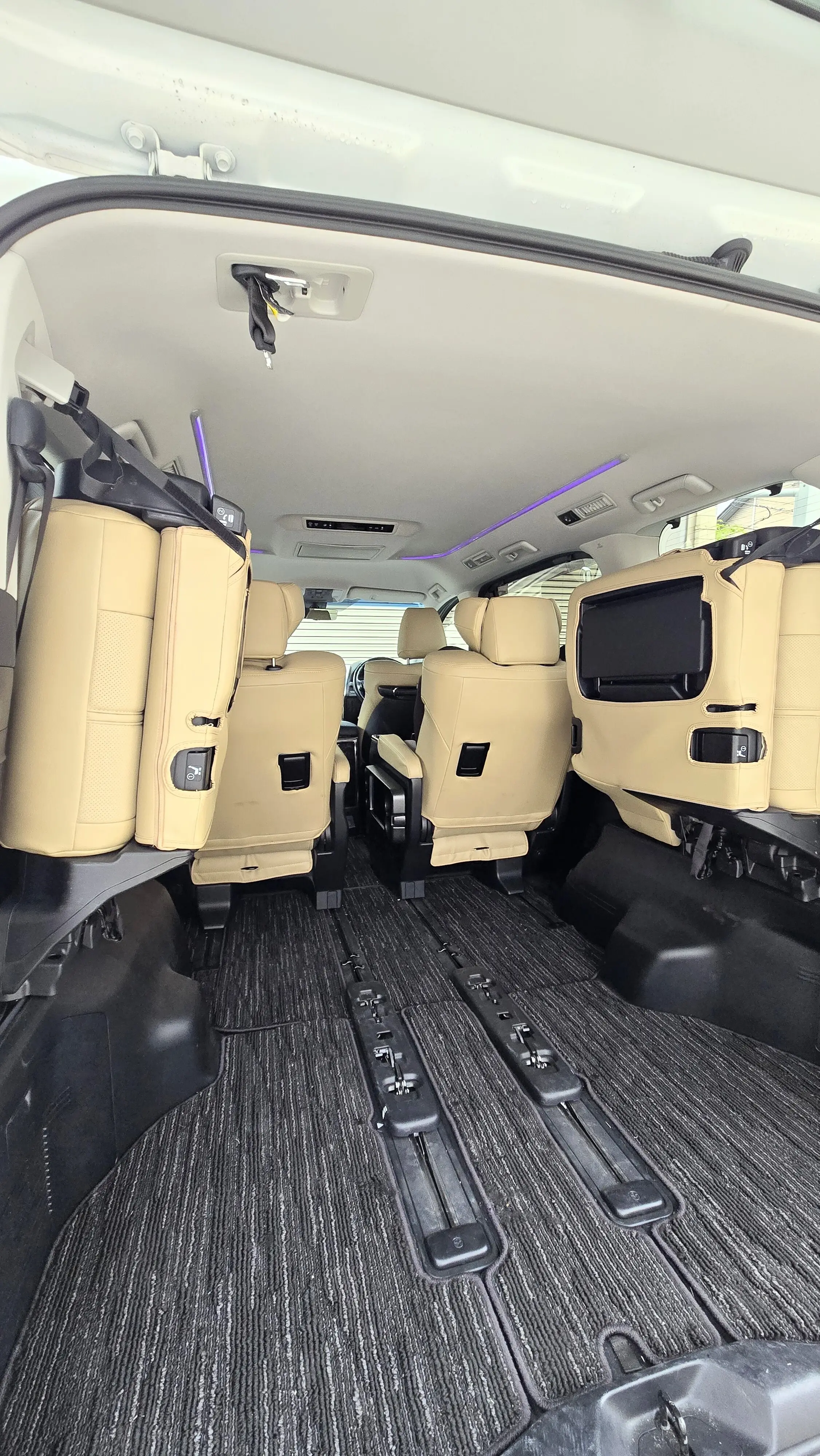 子どもとの時間をもっと快適に。こだわりの詰まった私の愛車「ALPHARD」_1_6-1