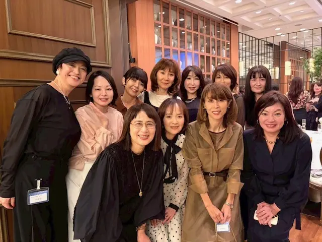 いつもと違うヘアアレンジして華やかな時間♡_1_7-2