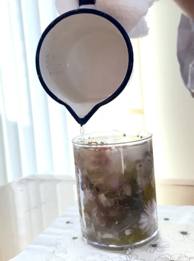 【ホリデーシーズンにキャンドルを】インテリアを彩るボタニカルキャンドル作り_1_4