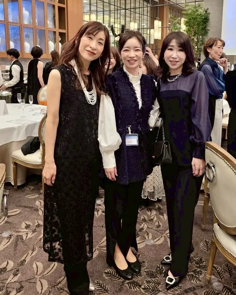 スパンコールのブラックコーデで【ソワレ・ドゥ・エクラ】へ♪_1_12-1