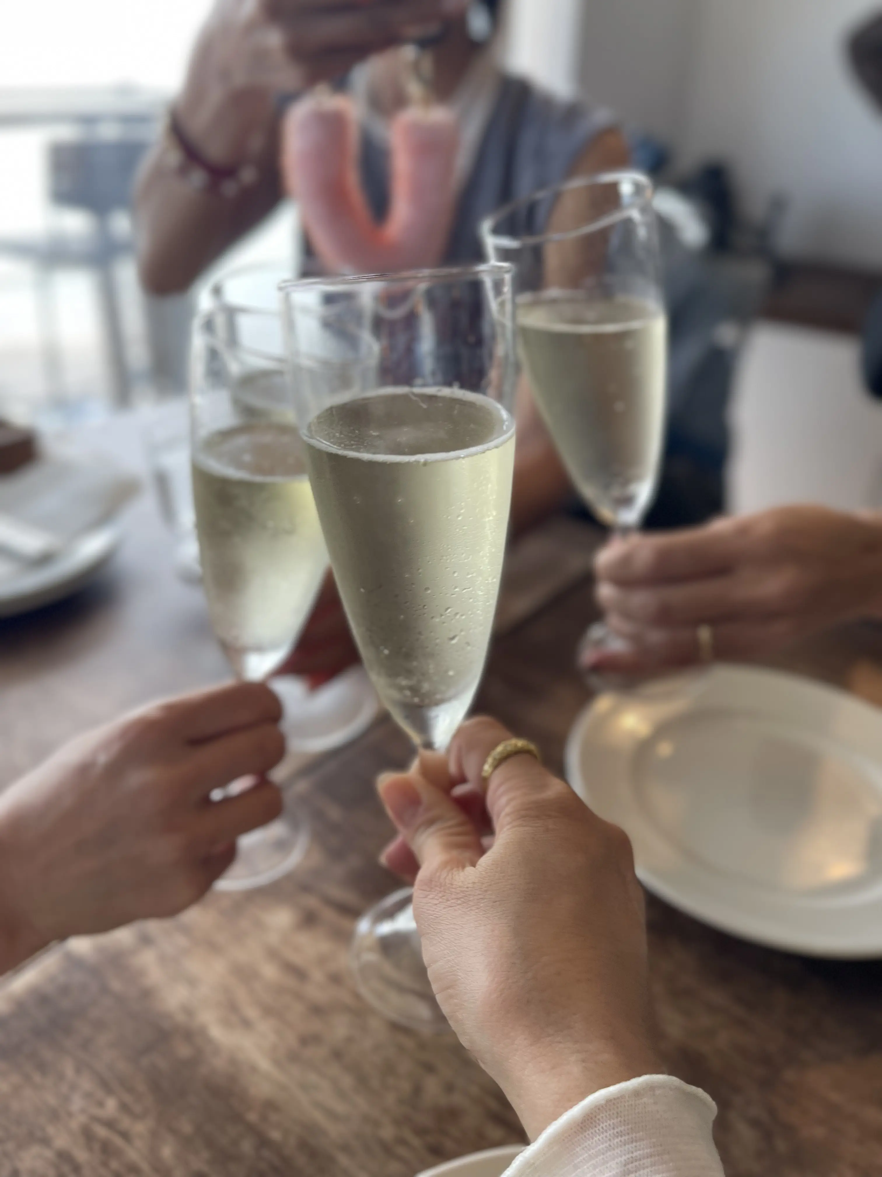 ふわふわイエローニットで鎌倉七里ヶ浜ランチ_1_6