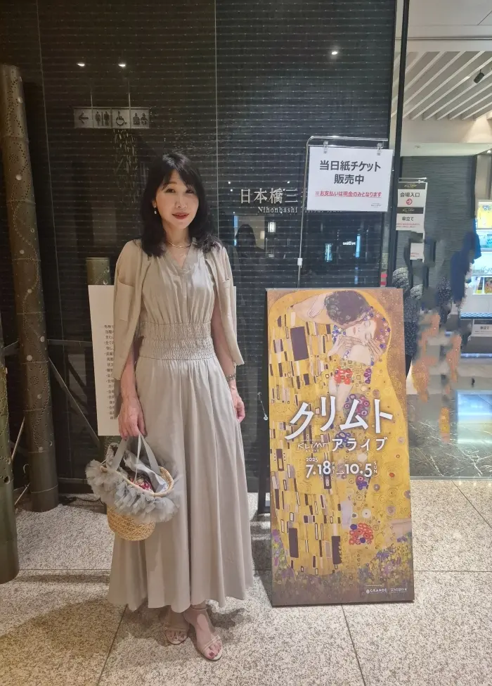 たまにはワンピースで♪【日本橋】クリムト・アライブへ_1_1