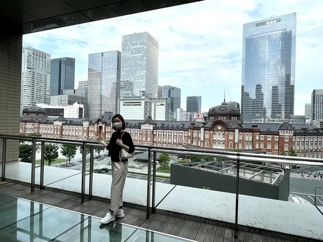 丸ビルから見える東京駅の全景