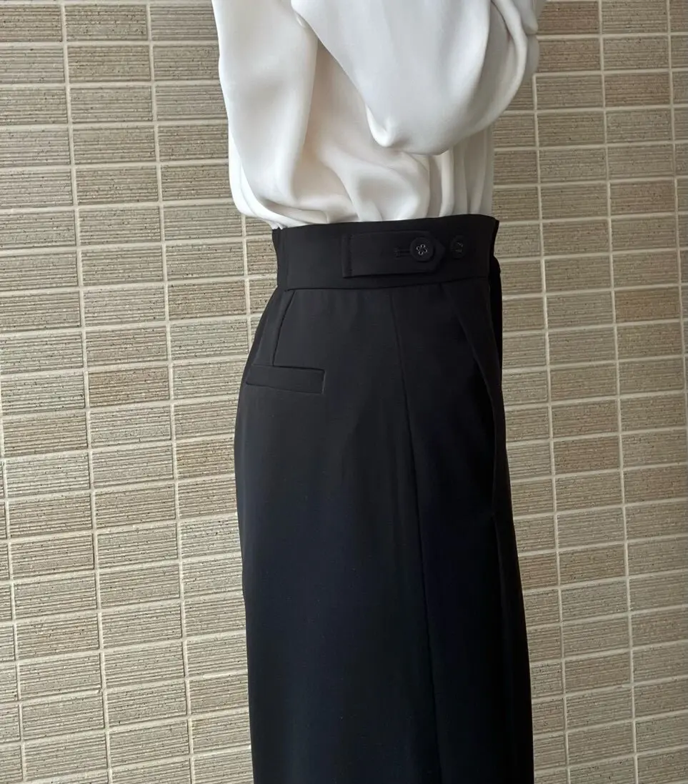 エクラ eclatmagazine エクラプレミアム Ebyeclat 優美なセミワイドパンツ ワイドパンツ 50代ファッション 50代おしゃれ アラフィーファッション Jマダムのおしゃれ 骨格ウェーブ