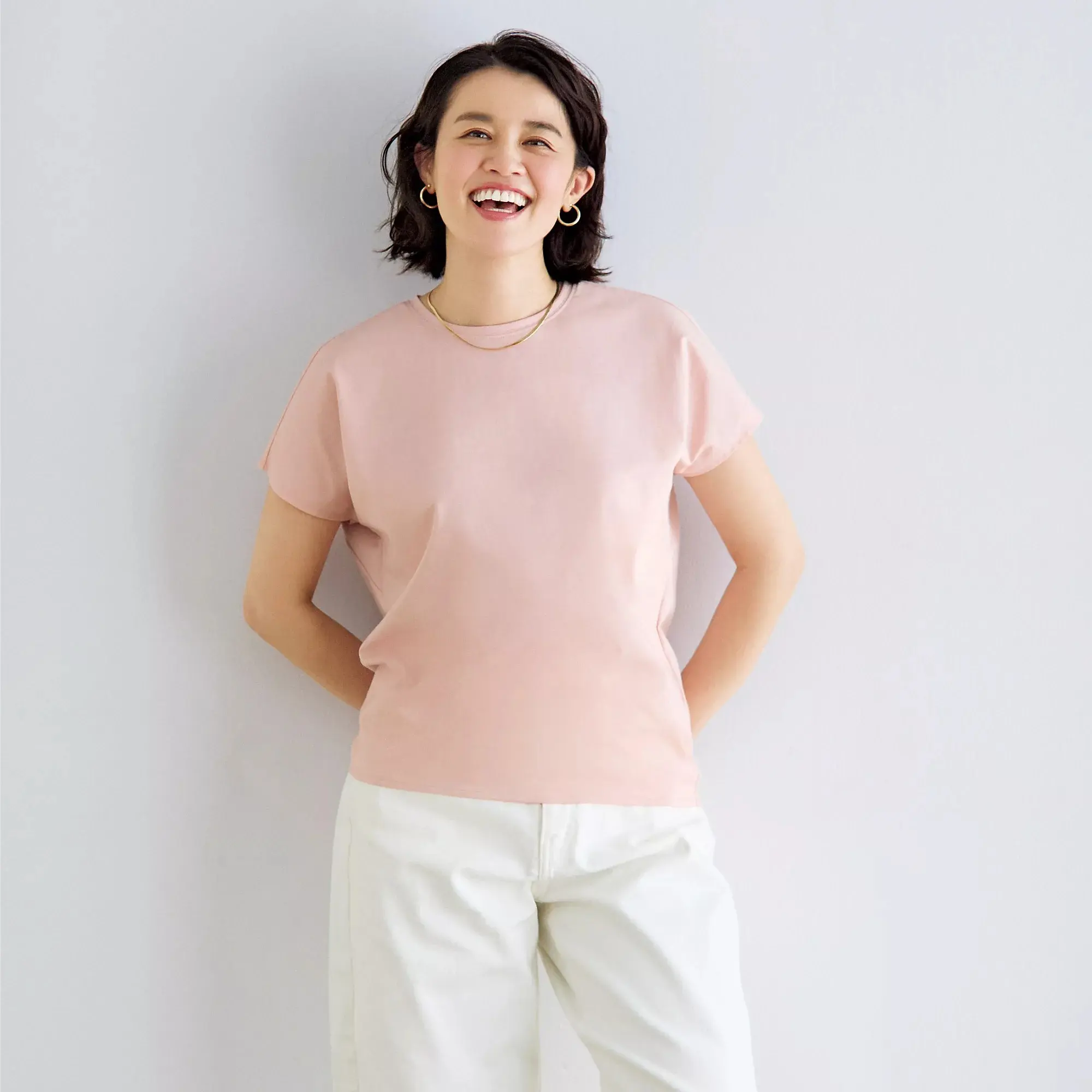 「E by éclat」で見つけた、体がきれいに見える服_1_4