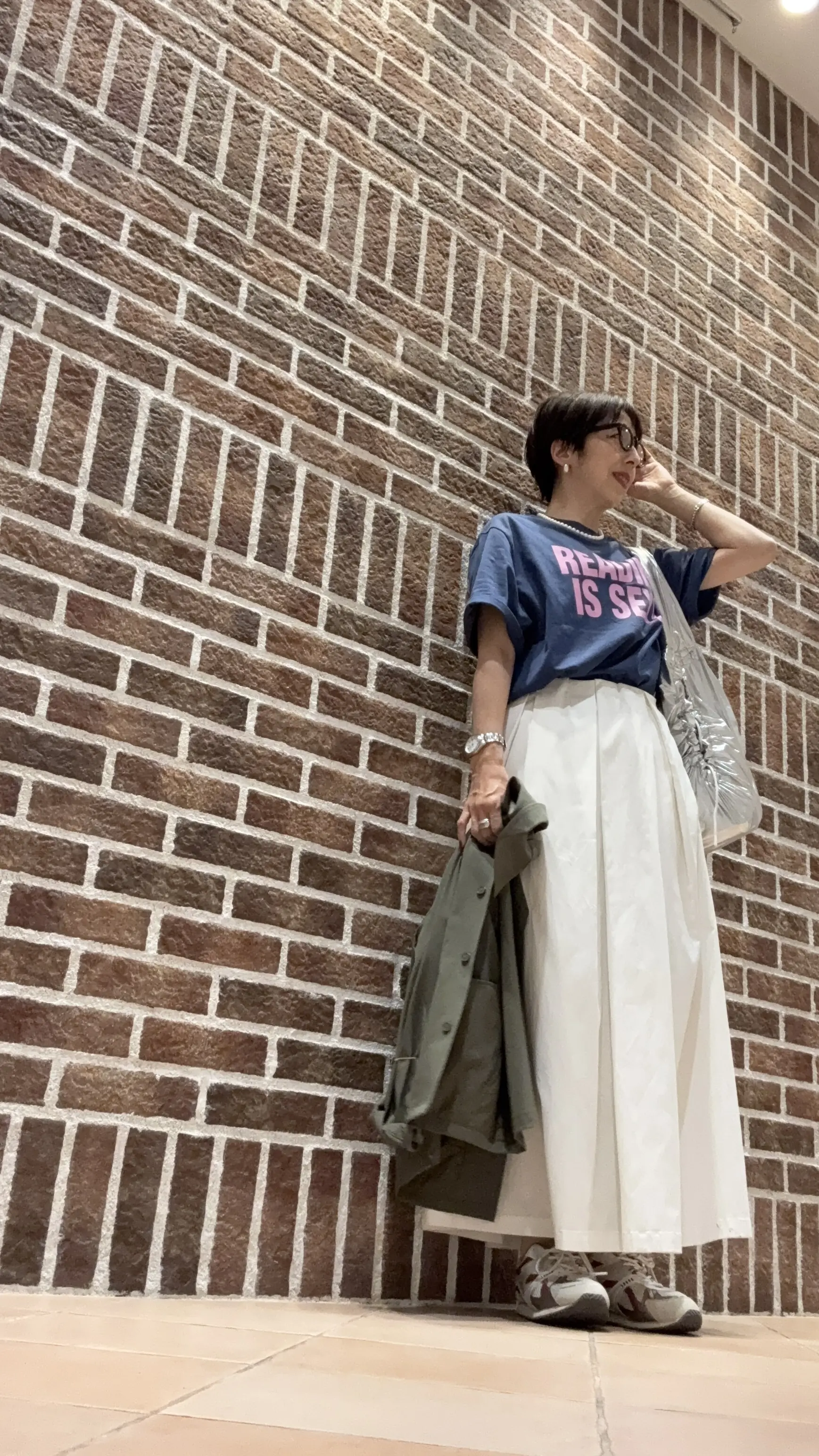 GUメンズシャツで甘辛ミックスコーデ_1_6
