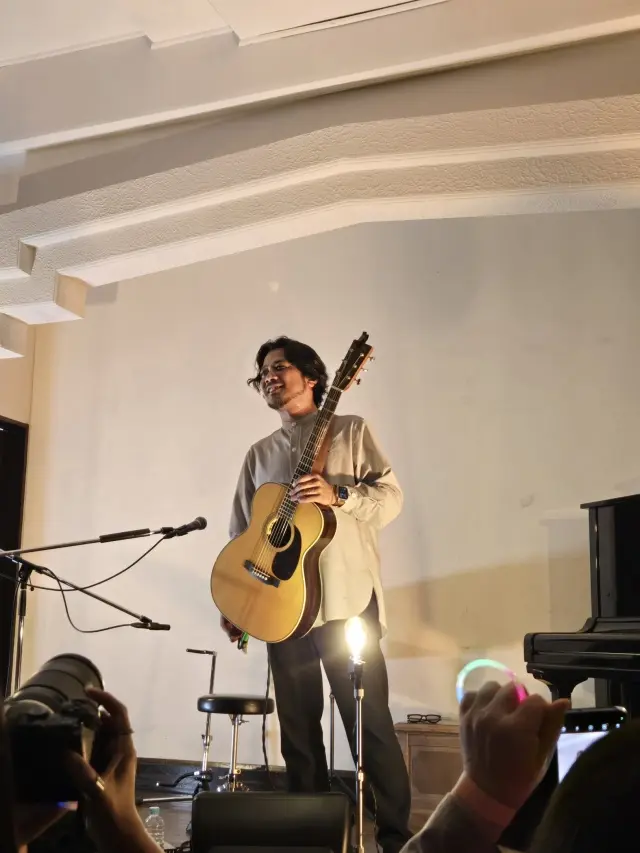 秋の京都ひとり旅・後篇  〜レトロな建物に響くアコースティックギターと歌声の暖かな余韻～_1_15