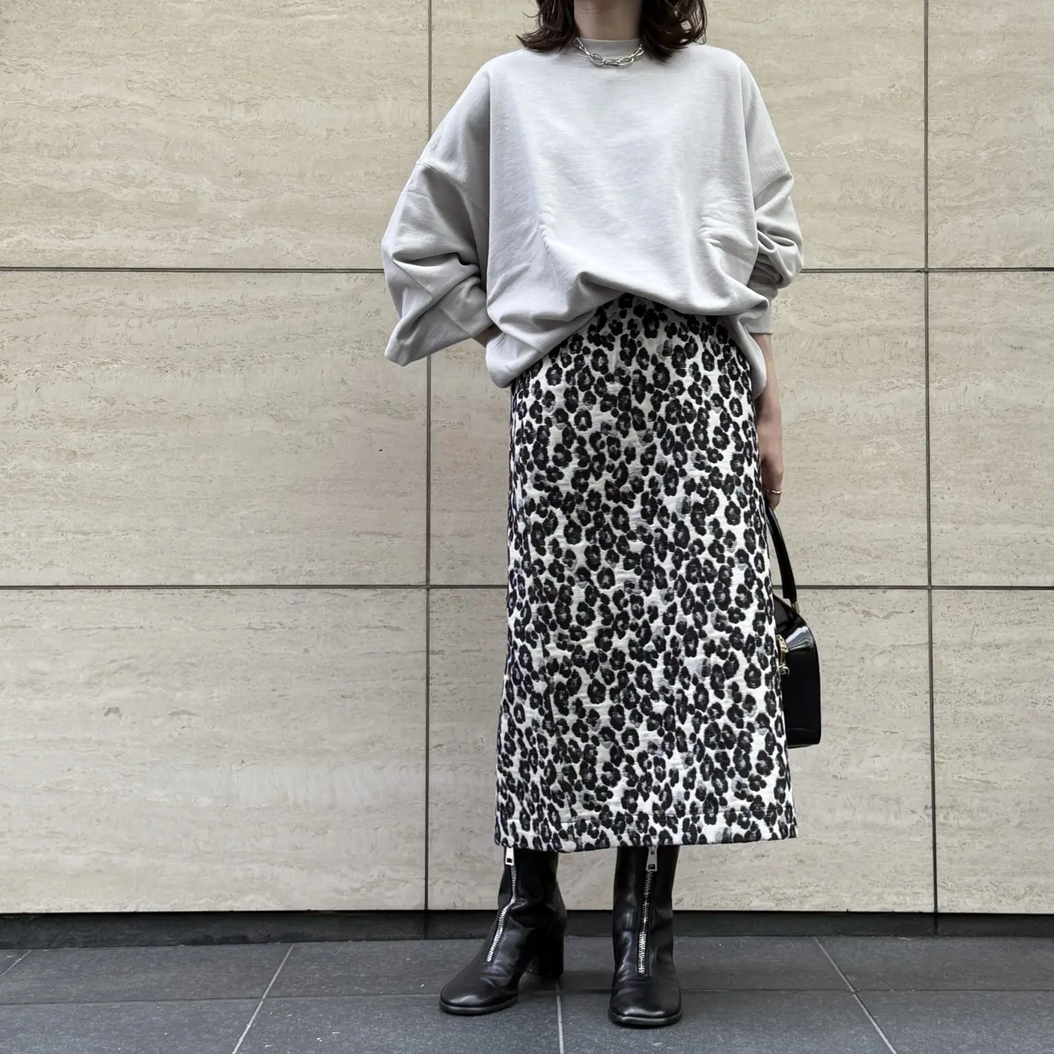 【50代秋コーデ】気温26度の服装。肌寒い季節の気温別コーデ25選_1_20