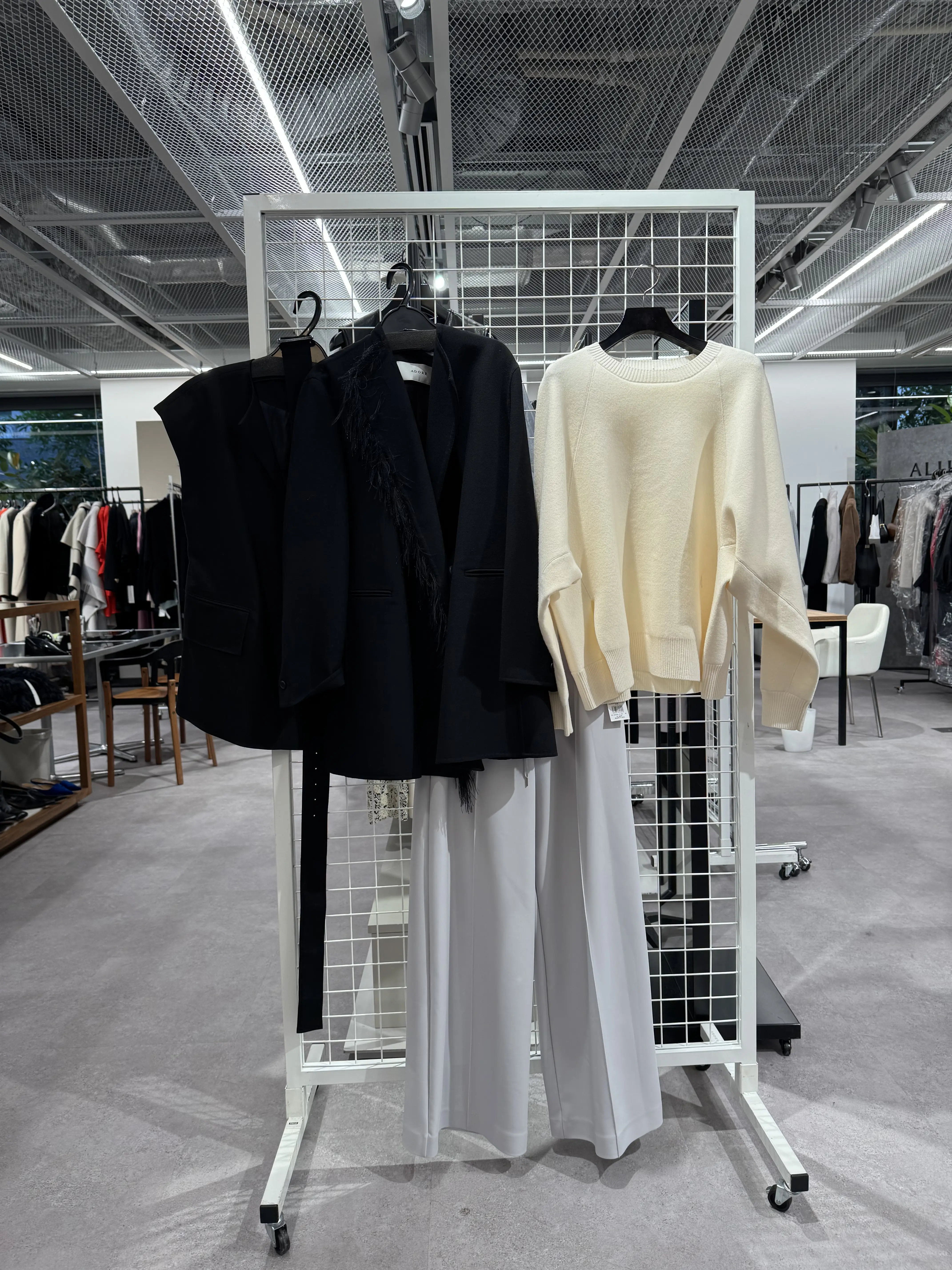  『ADORE×éclat 』別注コラボアイテムの魅力＆コーデをご紹介_1_7-3