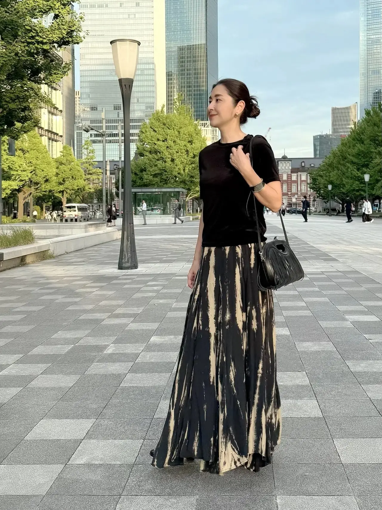 【おしゃれ好きな50代「ユニクロ・GU」コーデ】秋のおしゃれを楽しむアイテム豊富！端境期に活躍してくれるTシャツやインナーも！_1_12