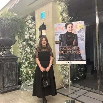 ブラックコーデで、【ソワレ・ドゥ・エクラ】へ