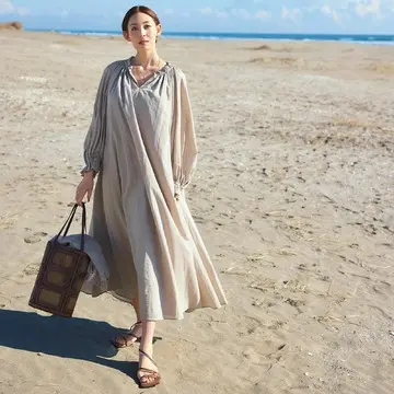 【2023版】 50代の品よく映えるワンピース photo gallery