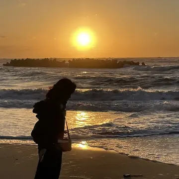 夕日が沈む日本海の絶景が楽しめるお宿