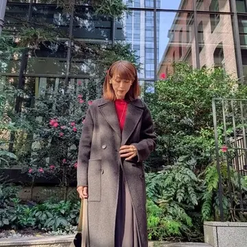 顔周りもスッキリ！大人の抜け感を意識した耳かけショートヘア【チームJマダムブログ人気記事週間ランキングTOP10】_1_13-1