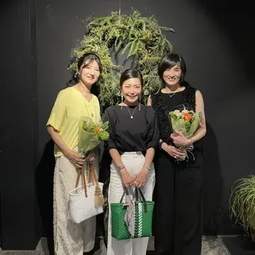 UNIQLOのホワイトデニムで華組同期ランチ会@表参道