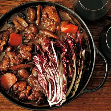 しっかりお肉を楽しめる！サルボ恭子さんの「ワインの鶏すき鍋」＆「フレンチ牛しゃぶ鍋」