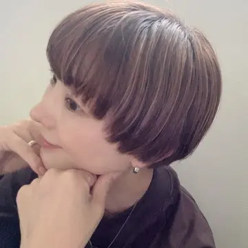 白髪ぼかしハイライトで秋のマッシュをアップデート