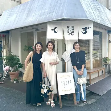 真夏の三者三様モノトーンコーデで世田谷散歩