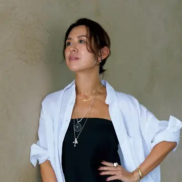 大草直子