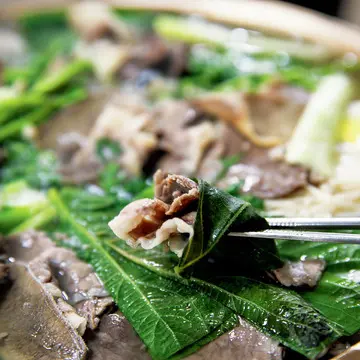 2.韓国牛スープの真髄はここで味わえる『平壌麺屋（ピョンヤンミョノク）』