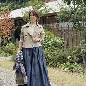 ショートトレンチでつくる大人カジュアルの鎌倉スタイル