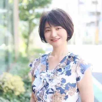 大人の女性のための美容室へ