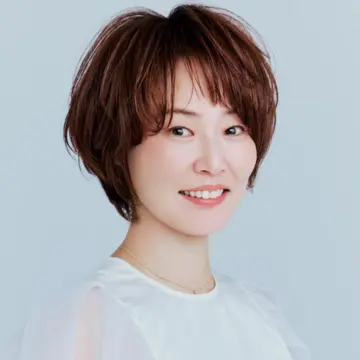 毛量が多い人にもぺたんこ毛の人にも似合う！万能マッシュショートヘア【50代髪型・ヘアスタイル】