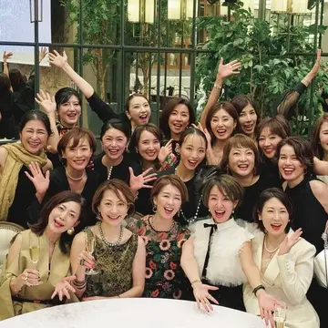 エクラ 華組＆チームJマダム® 88人が集ったオフ会「ソワレ・ドゥ・エクラ」が今年も華やかに開催！