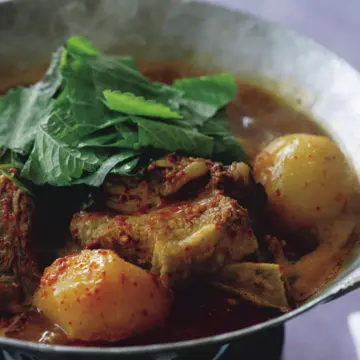 味変も楽しい！ 料理研究家・重信初江さんの「韓国鍋」３つのレシピ【大人のごちそう鍋】